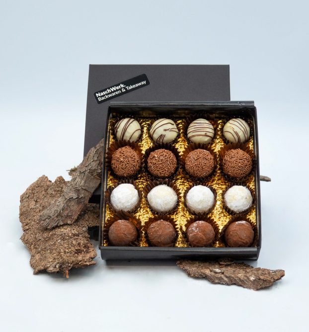 Hausgemachte Pralinen