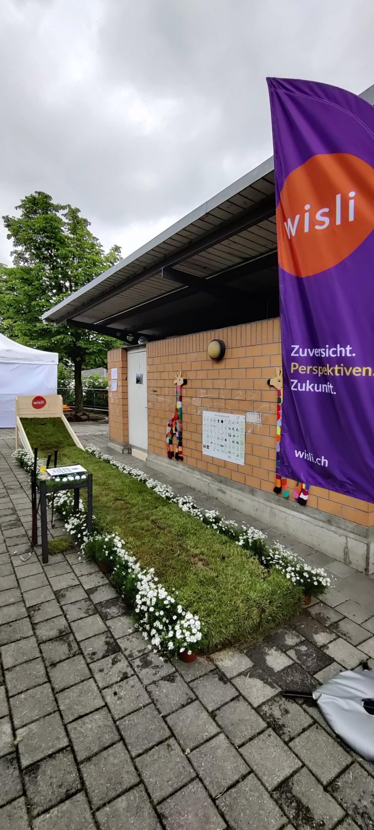 Dorffest Winkel 2024, Aufbau Gartenwerk